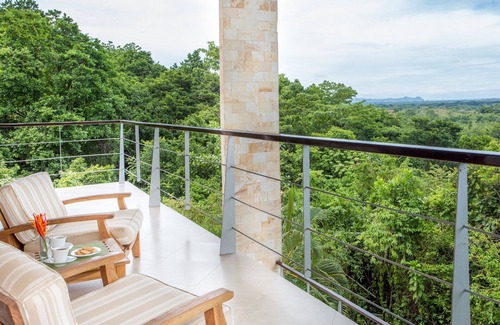 Parrita House | Vista Pacifica - Breathtaking Views and Peaceful Atmosphere Amazing Views & WiFi