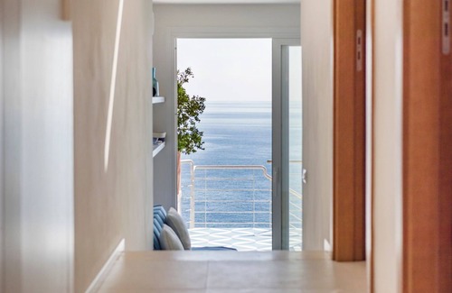 Marina di Marittima Villa | Vista Plateia - Two Bedroom Villa, Sleeps 5