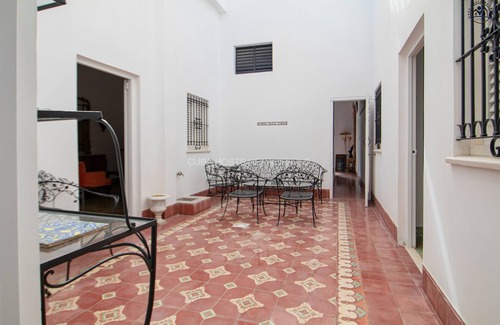 Old Havana Apartment | Vista Plaza Vieja