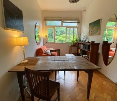 Gavea Apartment | Vista pro verde