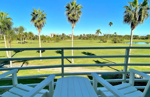 Isla del Sol Apartment | Vista Verde North 215