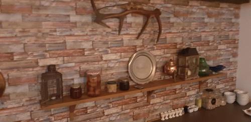 Sankt Olof Bed & Breakfast | Vita Stenen Rum och Restaurang