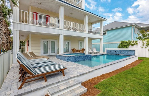 Tang-O-Mar House | Vitamin Sea - Gulf View! Private Pool! Sandestin Area! Easy Walk to the Beach!