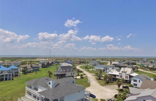 Pointe San Luis House | Vitamin Sea Retreat