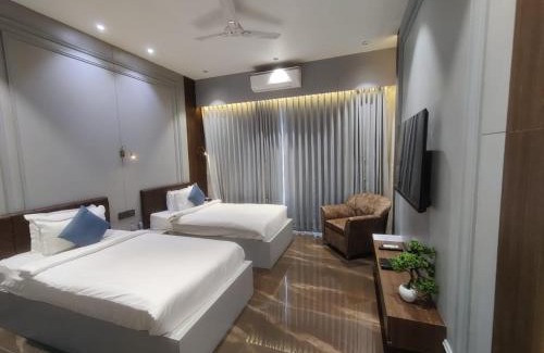 Moti Khavdi Hotel | VITS Jamnagar
