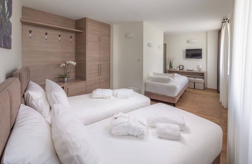Ujpest Hotel | Vitta Hotel Superior