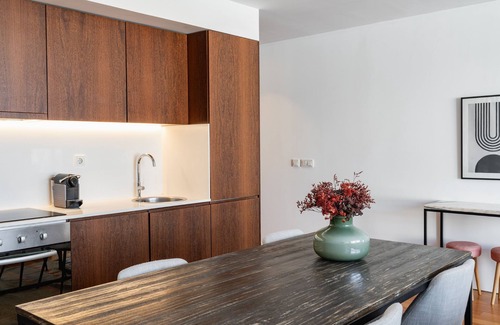 Ramalde Apartment | VIVA Serralves Patio