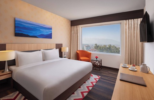 Bharatpur Hotel | Vivanta Chitwan Bharatpur