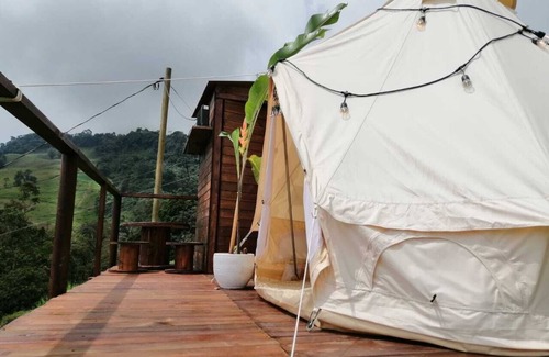 Titiribi RV Rental | ¡Vive un Paraíso En el Glamping BioUnity!