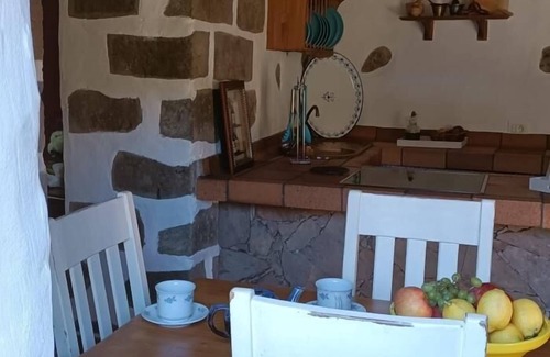 Valleseco Cottage | Vivelorural El Caminante- Valleseco, private pool