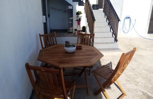 Praia da Vitoria Apartment | Vivenda Areias