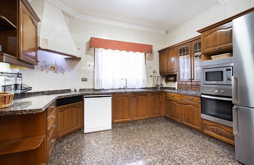Las Rosas Villa | Vivienda Vacacional FLORATERE. Piscina y relax.