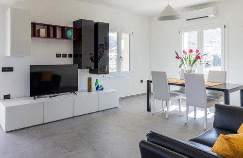 Monti Apartment | VivimiHome - Monti House