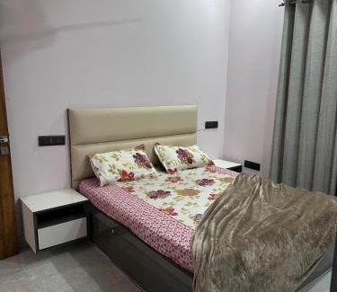 Sector 22 Apartment | Vivra-Modern Urban Haven