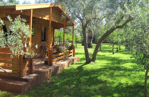Capaci Ski Chalet | Vllla near the sea,green-garden,barbecue,air-condition,parking,check-in 24 hours