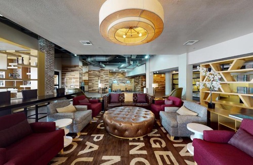 Redmond Terrace Hotel | voco College Station Aggieland by IHG