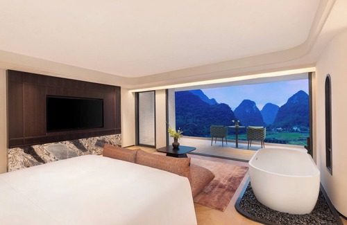 Ten Mile Gallery Hotel | voco Guilin Yangshuo by IHG
