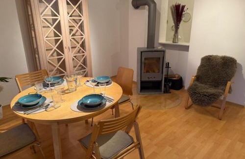 Wutoeschingen Apartment | Voll ausgestattete, helle Ferienwohnung auf 80 qm