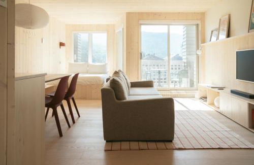 Stoneham Apartment | Volume Nord