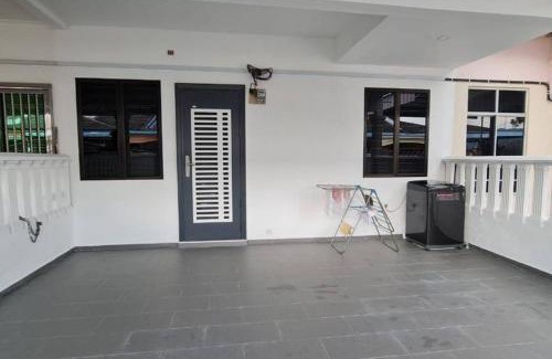 Mersing House | Voon 4 bedroom homestay Mersing