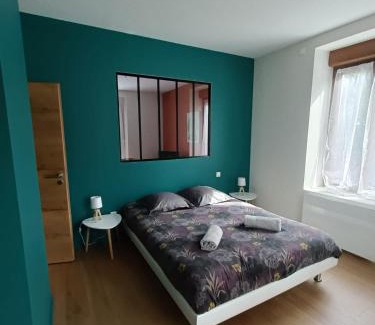 Lepanges-sur-Vologne Apartment | Votre havre de paix avec vue sur les montagnes à 20 minutes de Gerardmer