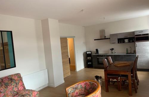 Lepanges-sur-Vologne Apartment | Votre havre de paix avec vue sur les montagnes à 20 minutes de Gerardmer
