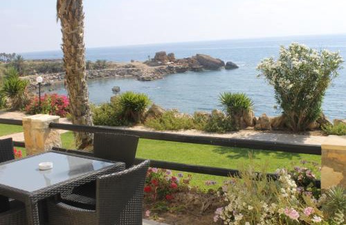 Kissonerga Apartment | Vrachia Beach Hotel & Suites - Adults Only