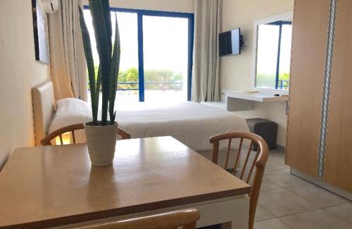 Kissonerga Apartment | Vrachia Beach Hotel & Suites - Adults Only