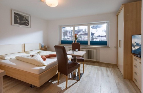 Scheffau am Wilden Kaiser Cottage | Vrbo Property