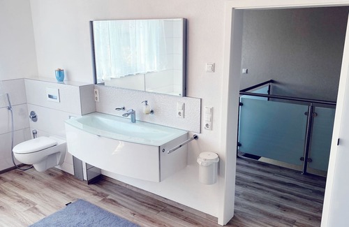 Gemarkung Nachstebreck House | Vrbo Property