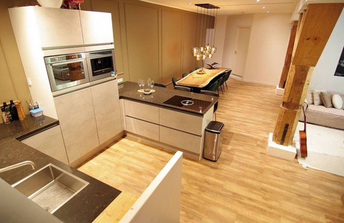 Binnenstad Apartment | Vrbo Property