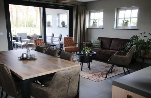 Municipality of Haaren House | Vrijstaand vakantiehuis Weideblik