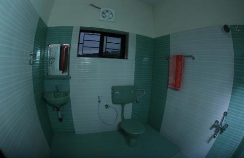 Kanthalloor House | Vrindhavan Mist City Resorts