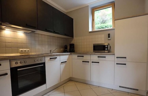 Boverath Apartment | Vulkaneifel Garden Retreat