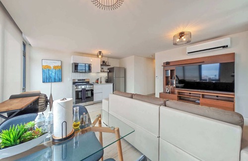 Santa Ana Apartment | w* | Great 1BR w/Perfect Balcony in Casco View