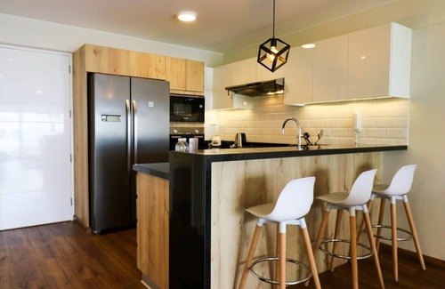 Armendariz Apartment | w* | Remarkable 1BR with Balcony in Miraflores