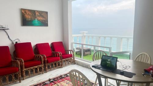 Tiwi Hotel | Wadi shab Beach Resort