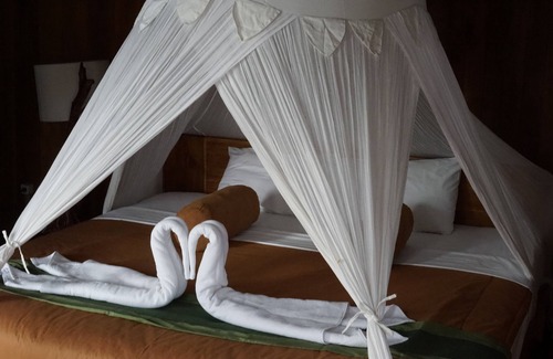 Labuan Bajo Hotel | Waecicu Eden Beach Hotel