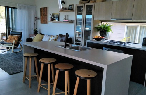 Pretty Beach Central Coast House | Waggy Waterfront Retreat #waggywaterfront Beautiful beach