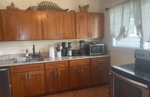 Waimanalo House | Waimanalo Beach Cottage