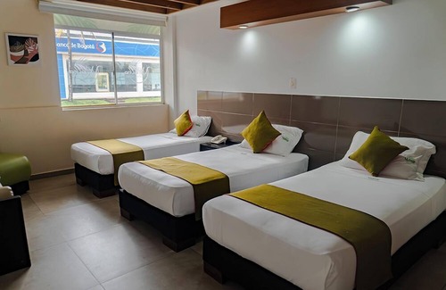 Leticia Hotel | WAIRA SUITES HOTEL