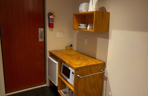 Te Kuiti Hotel | Waitomo Lodge