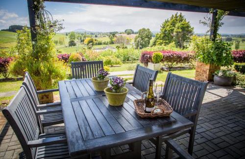 Waitomo Caves Bed & Breakfast | Waitomo Orchard Estate B&B