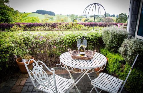 Waitomo Caves Bed & Breakfast | Waitomo Orchard Estate B&B