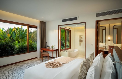 Siem Reap Hotel | WAKA VILLA Private Resort & Spa 16 + Adults Only