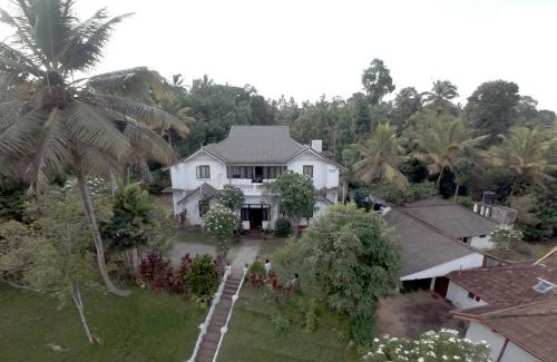 Katugastota House | Walauwa Bungalow