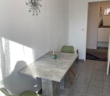Misburg - Nord Apartment | Waldblick