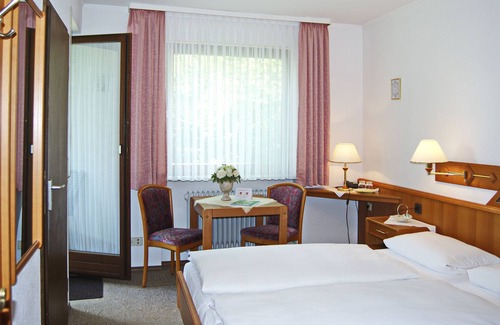 Iggelbach Hotel | Waldhotel Heller