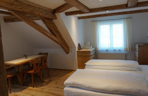 Zwischenwasser Bed & Breakfast | Waldrast Bed & Breakfast