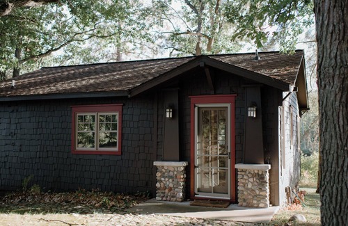 Crosslake Cottage | Walk back in Time: A 1917 Lake Cottage